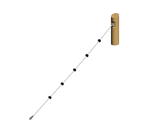 Столб с канатом на склон с зацепами